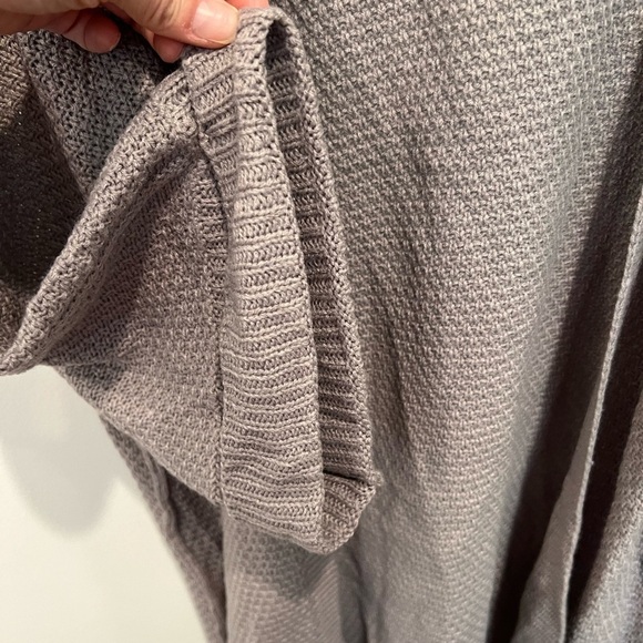 Women’s Cupshe Knit Open Gray Sweater Cardigan/Cover Up 1/2 to 3/4 Sleeve Size M - Picture 2 of 7